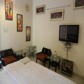 TG Stays Kalkaji Extension, New Delhi 3